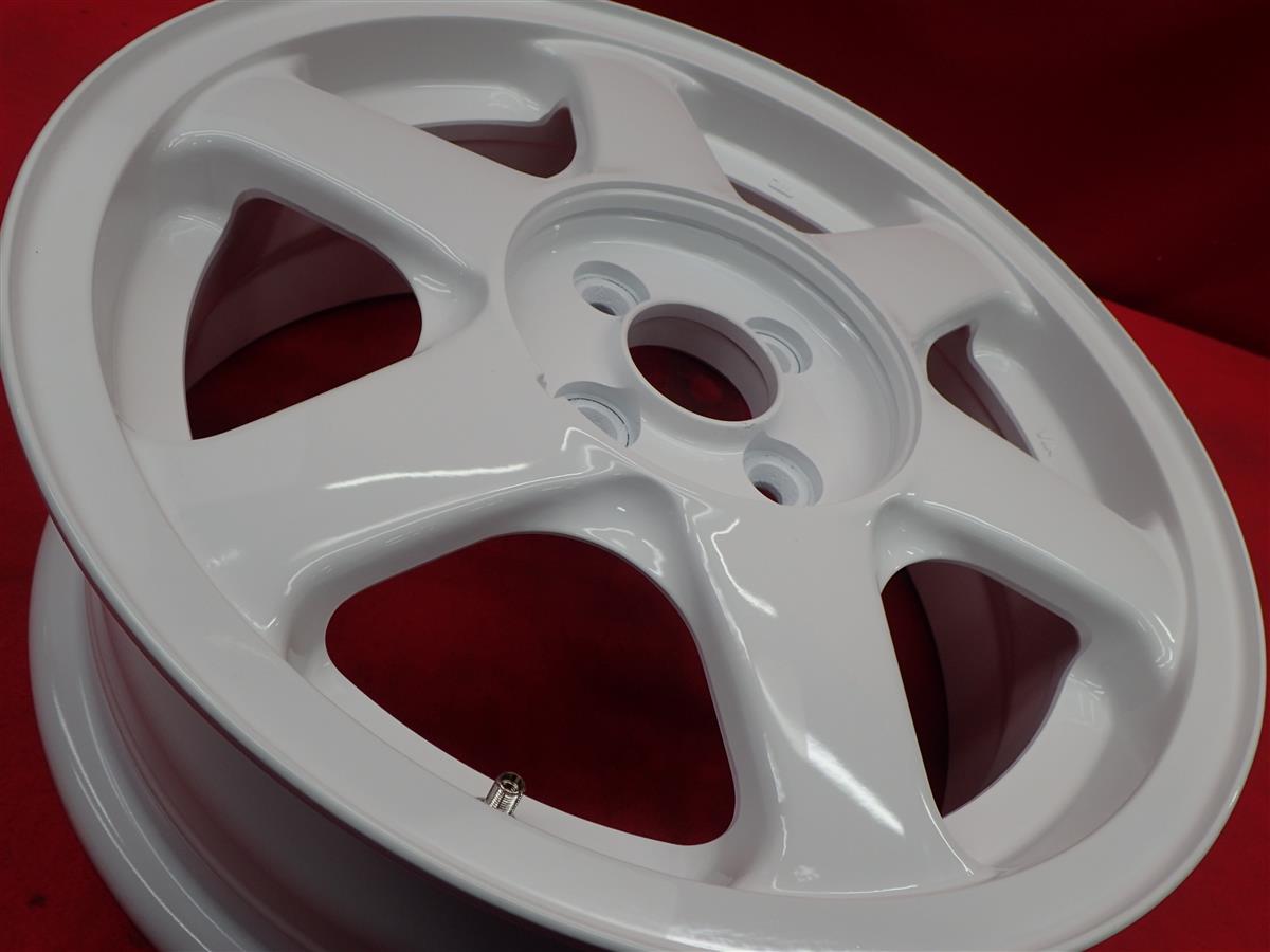 AVS VS-6 | 中古タイヤ・ホイール専門店 太平タイヤ
