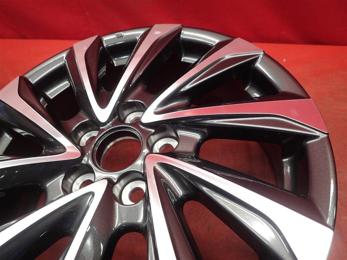 ヴォクシー・ノア ( 90 / 95W ) S-Z 純正 17インチ | 中古タイヤ ヴォクシー・ノア ( 90 / 95W ) S-Z 純正 17インチ | 中古タイヤ