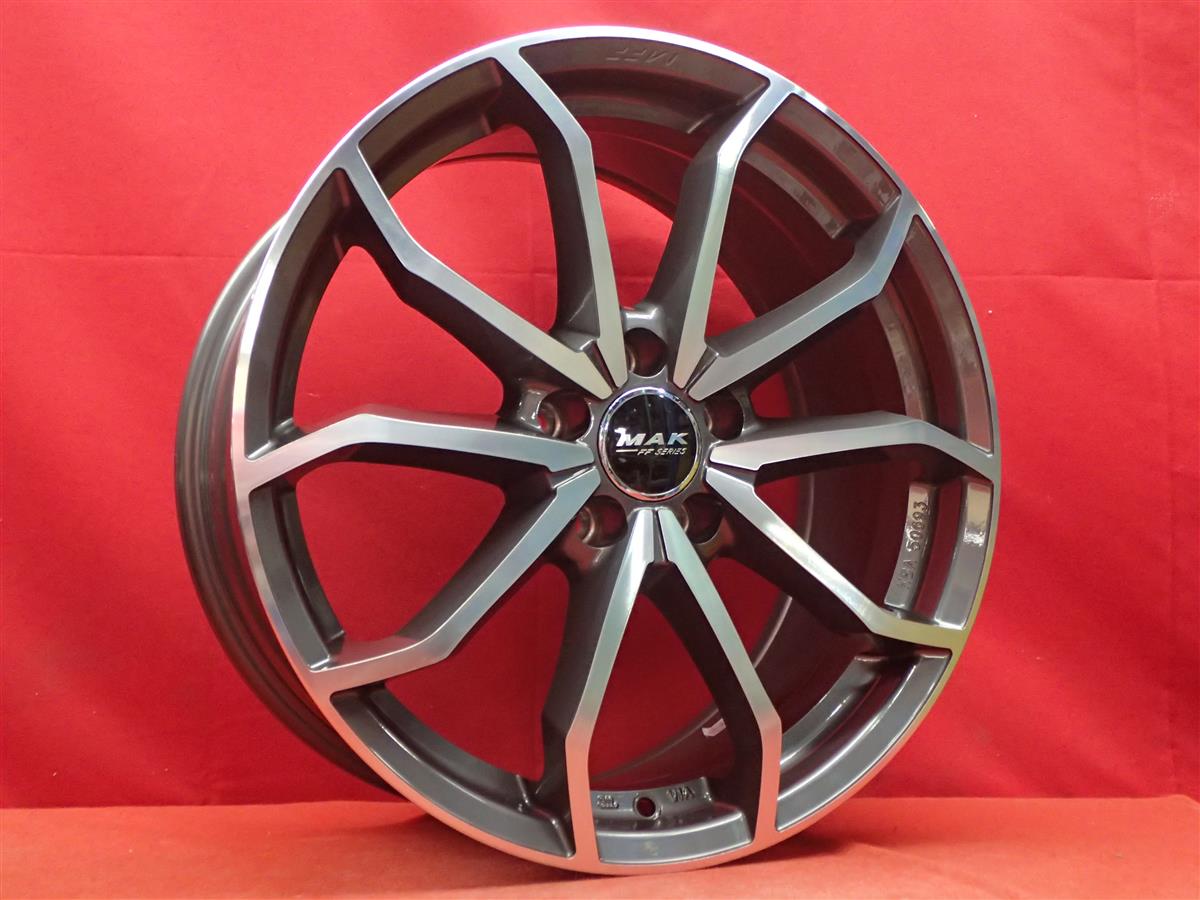 MAK LOWE FF A4 Avant 18インチ スタッドレス