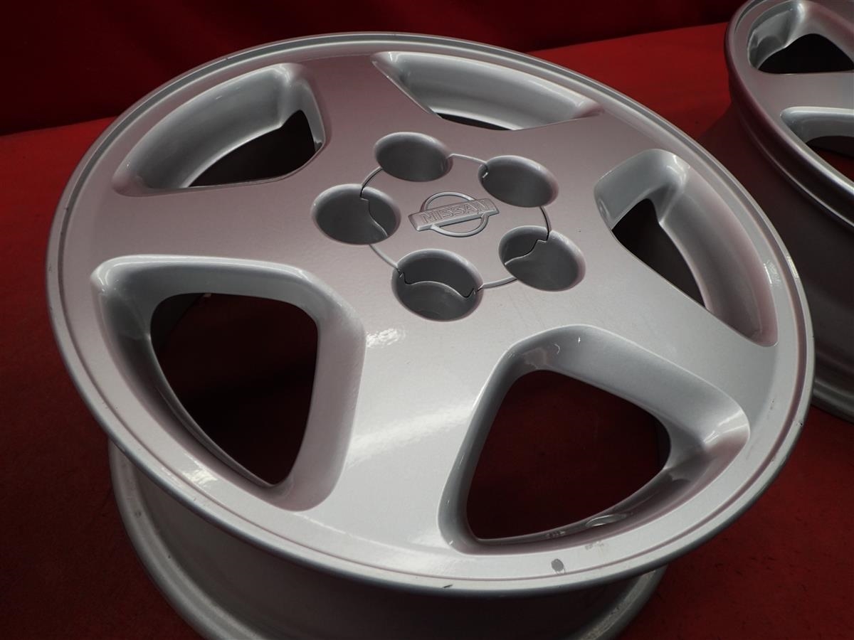 ​【極稀少/至宝】スカイライン R33 純正ホイール型 卓上灰皿 未使用品 スカイライン (ECR33)タイプM純正 | 中古タイヤ・ホイール専門店 太平