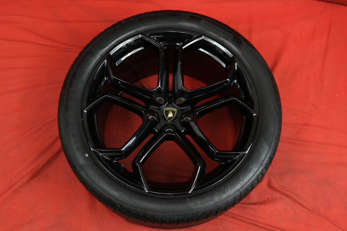 ランボルギーニ アヴェンタドールLP700-4純正IPERIONE