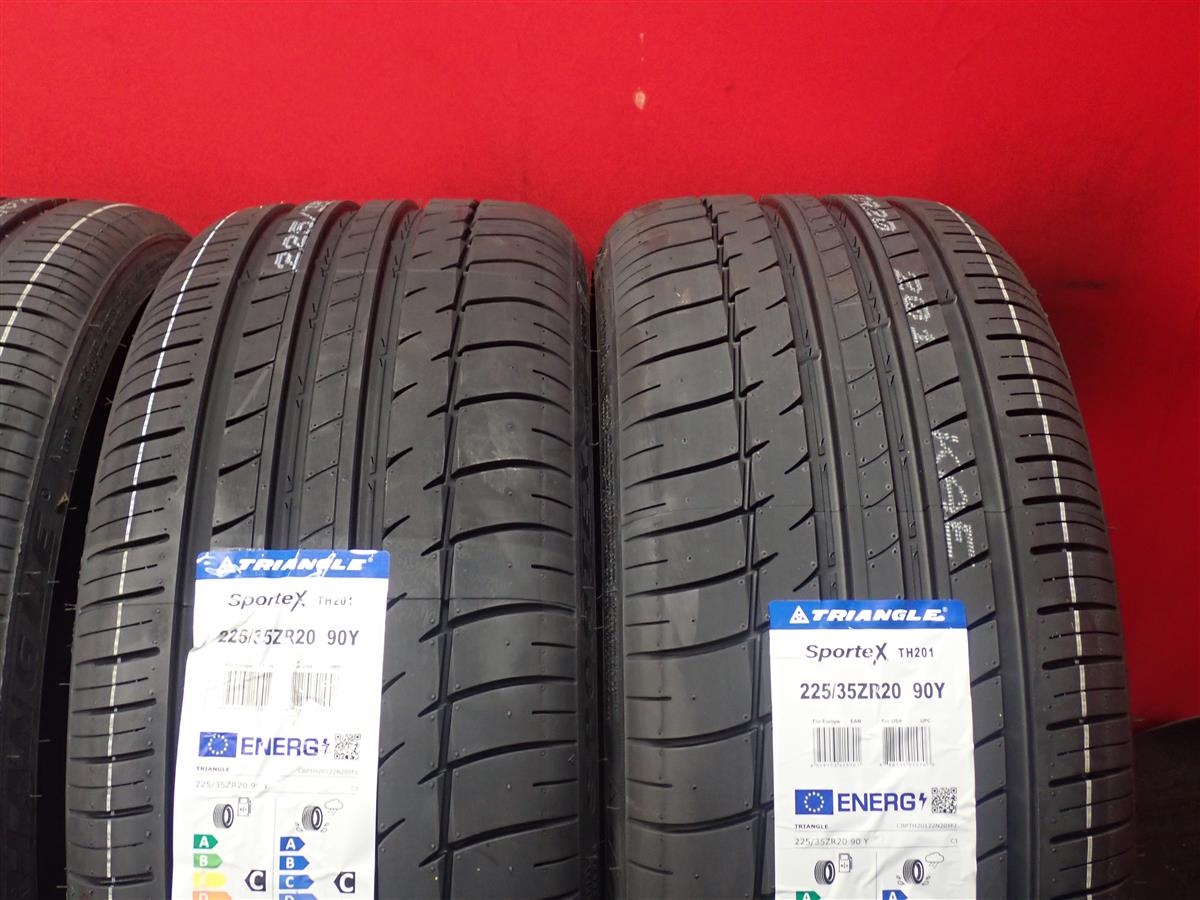 Amazon.co.jp: 【2025年製】 トライアングル 165/60R14 4本